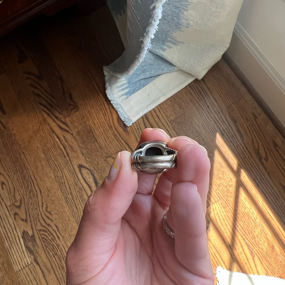 David Yurman Ring - Picture 4 of 5